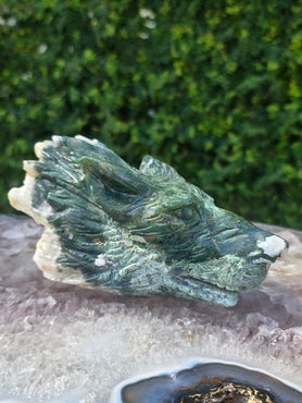 Moss Agate Wolf Head