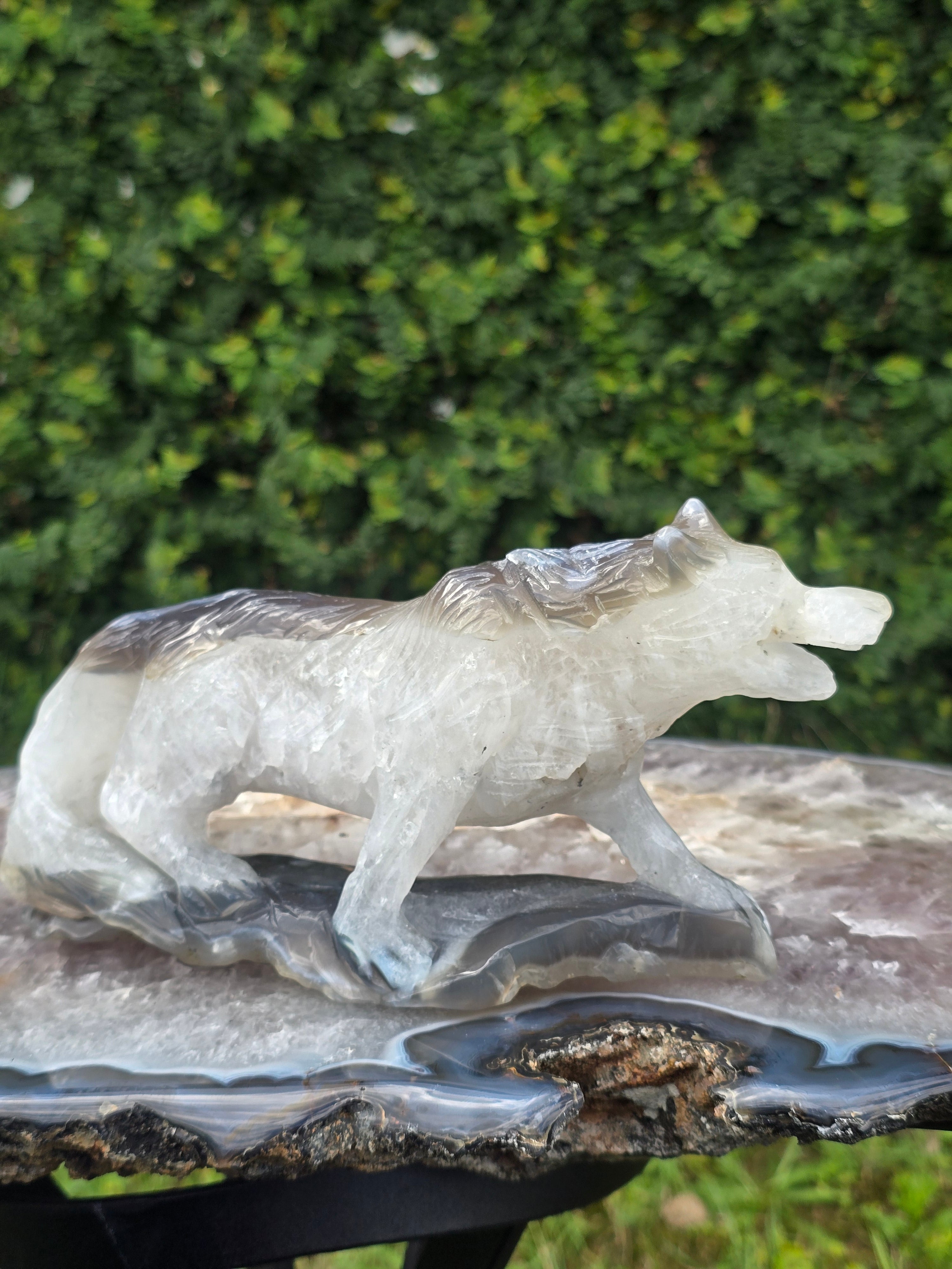 Moss Agate Wolf