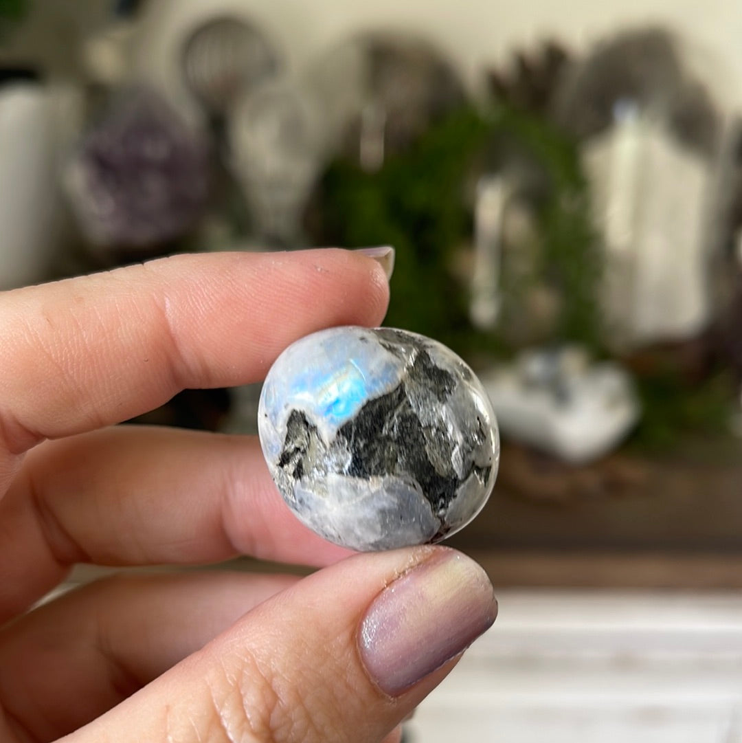 Moonstone | Tumbled Stones | Australia | Crystal Collection